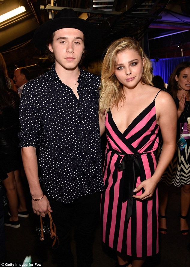 Brooklyn Beckham chia tay Chloe Moretz sau 4 tháng hẹn hò - ảnh 3