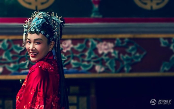 Mỹ nhân Chung Lệ Đề khoe ảnh cưới cực độc đáo và lạ mắt - ảnh 10