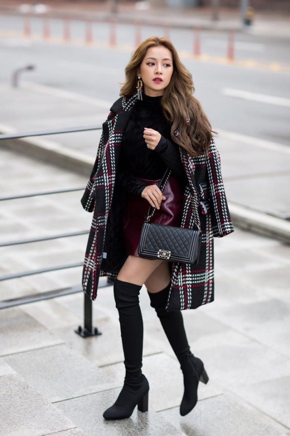 Chi Pu cá tính và sành điệu với váy ngắn tại Seoul - ảnh 4