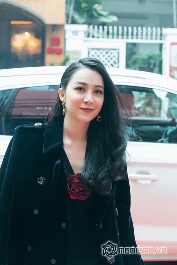 Nhan sắc rạng rỡ của 'Chim công làng múa' Linh Nga - ảnh 8
