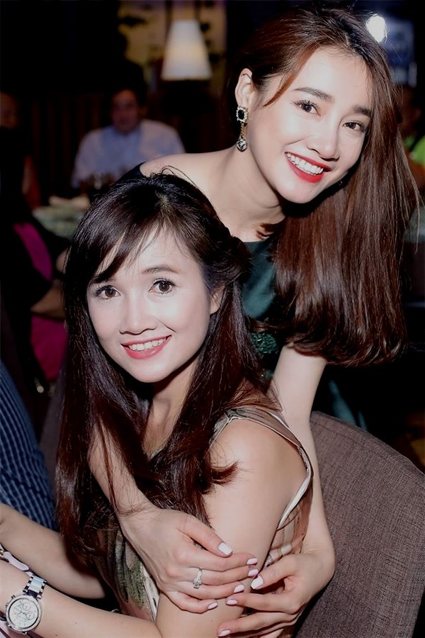 Thực hư chuyện Nhã Phương trả lại nhẫn cưới Trường Giang - ảnh 1