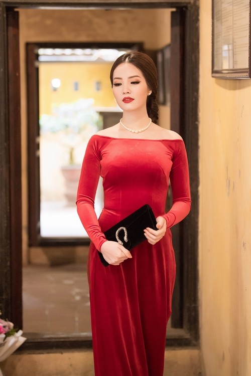 Thụy Vân gây thương nhớ với áo dài rực rỡ ngày Xuân - ảnh 6
