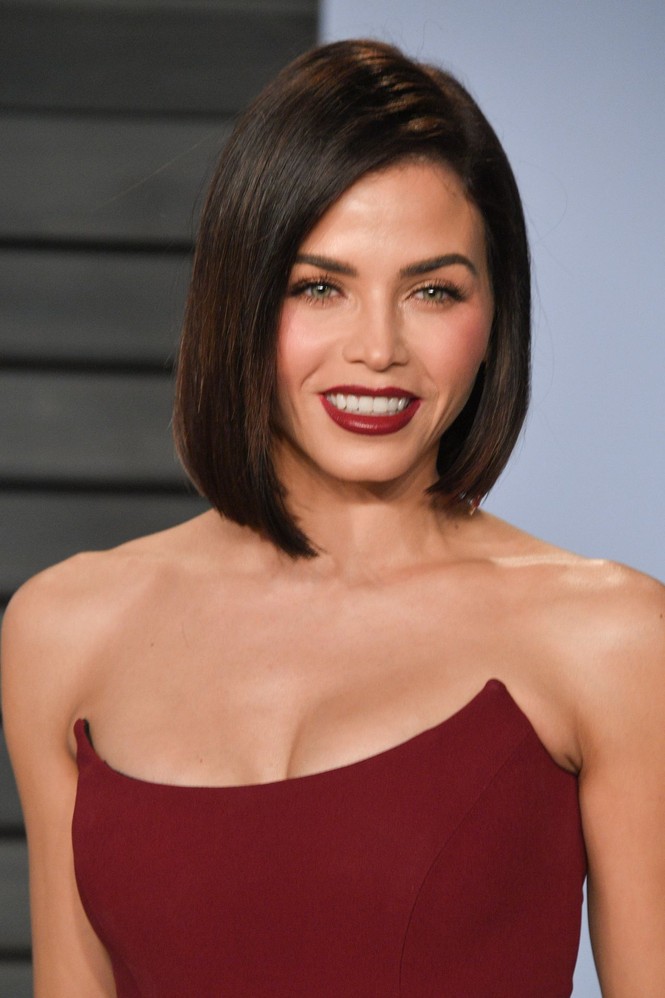 Mỹ nhân 'Step up' Jenna Dewan diện đầm trễ nải, khoe vòng 1 'nảy lửa' - ảnh 2
