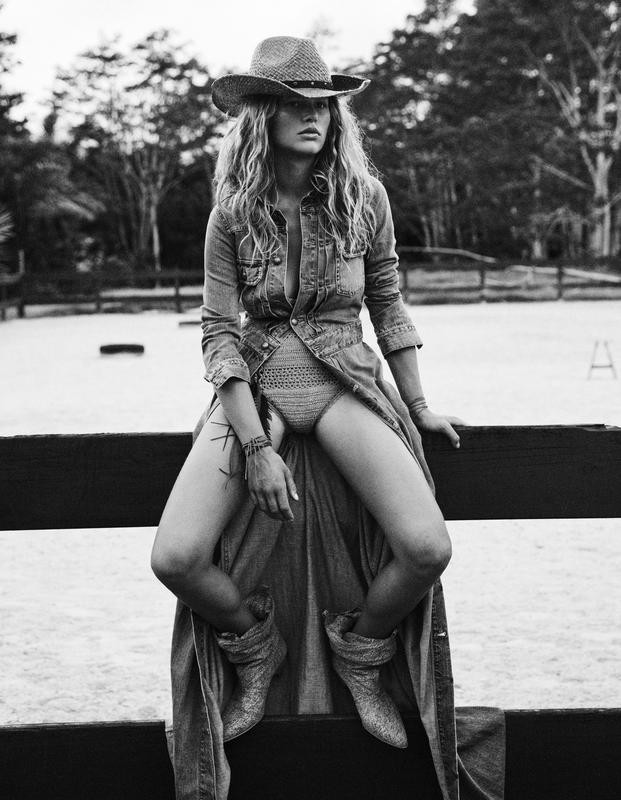 Chân dài người Đức Anna Ewers đẹp hoang dại đầy mê hoặc - ảnh 14