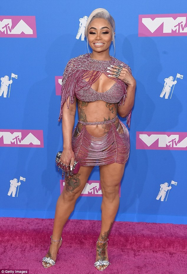 'Vũ nữ thoát y' Blac Chyna lại 'gây bão' khi mặc như không - ảnh 4
