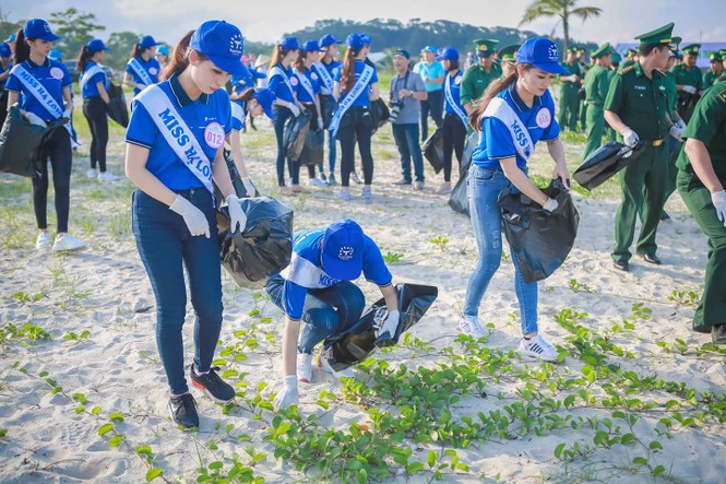 Người đẹp Hạ Long, nét đẹp văn hóa vùng mỏ - ảnh 4