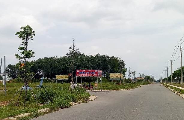 Nhiều tập thể, cá nhân bị kỷ luật liên quan đến đất đai - ảnh 1