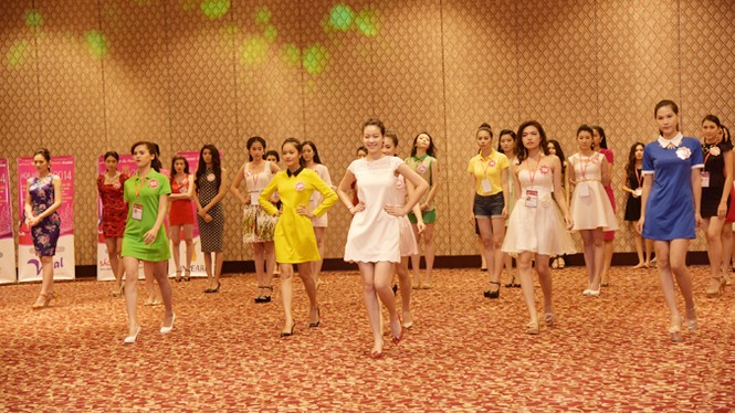 Thí sinh rèn sự tự tin và kỹ năng trình diễn - ảnh 2