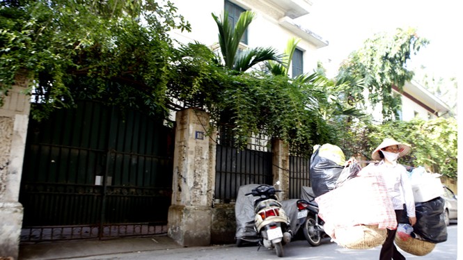 Ông Phạm Quang Nghị: Thành phố có khuyết điểm khi chậm xử lý biệt thự - ảnh 1