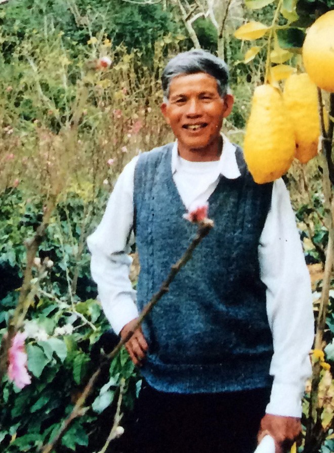 Hoa “độc” Đà Lạt cháy hàng - ảnh 1