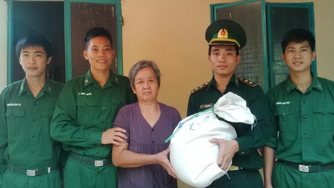 Lính biên phòng nơi chóp đảo - ảnh 1