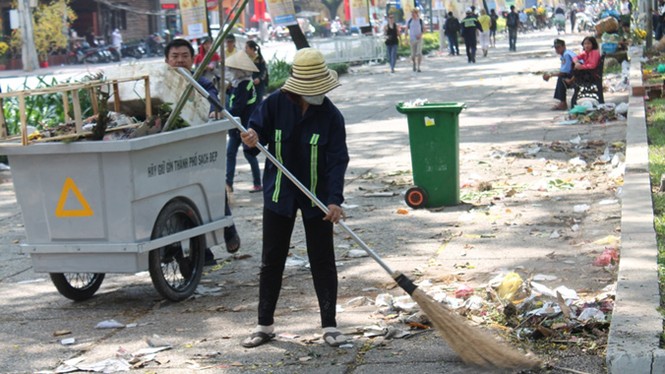 Những người ăn Tết muộn - ảnh 1