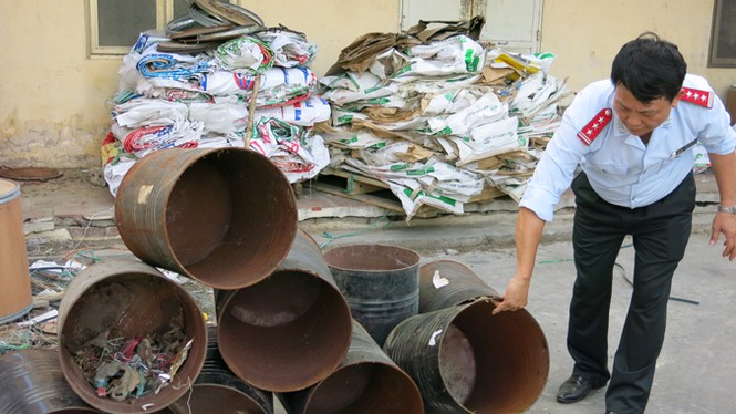 Chất cấm trong chăn nuôi: Nhập từ Trung Quốc, dùng tràn lan - ảnh 1
