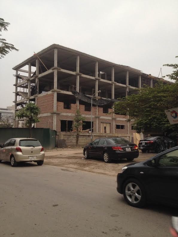 Thêm công trình cao tầng không phép - ảnh 1