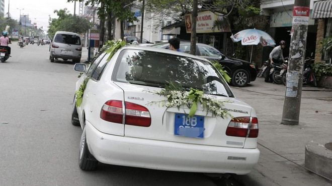 Xe công: Thủ tướng không sắm mới, bộ ngành thích tậu thêm - ảnh 1