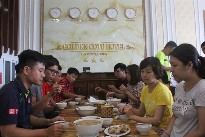 Tình người Cô Tô trong bão - ảnh 2