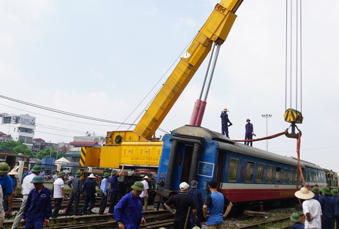 Đường sắt - đối diện với làn sóng bỏ việc: Bị dồn đến chân tường - ảnh 1