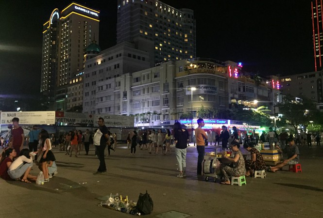 Phố đi bộ ở TP Hồ Chí Minh - Bài 1: Đẹp và chưa đẹp… - ảnh 1