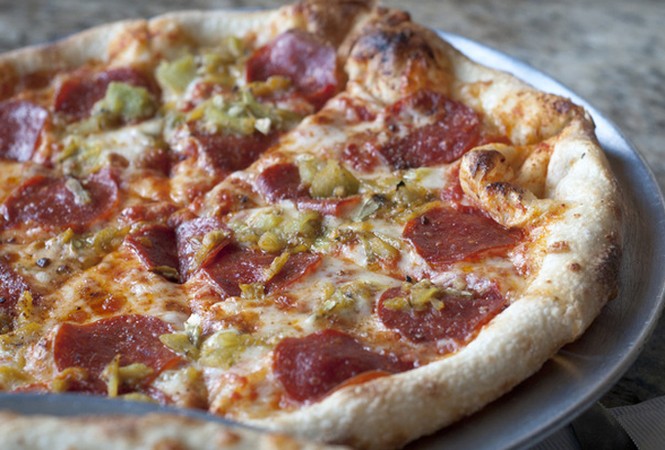 Xuất hiện bánh pizza 'Nồng nhiệt như Putin' - ảnh 1