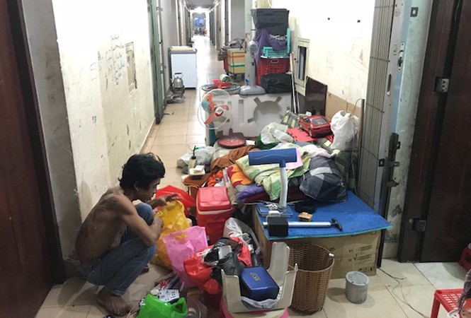 TPHCM di dời 20.000 căn nhà ven kênh rạch: Bối rối sinh kế - ảnh 1
