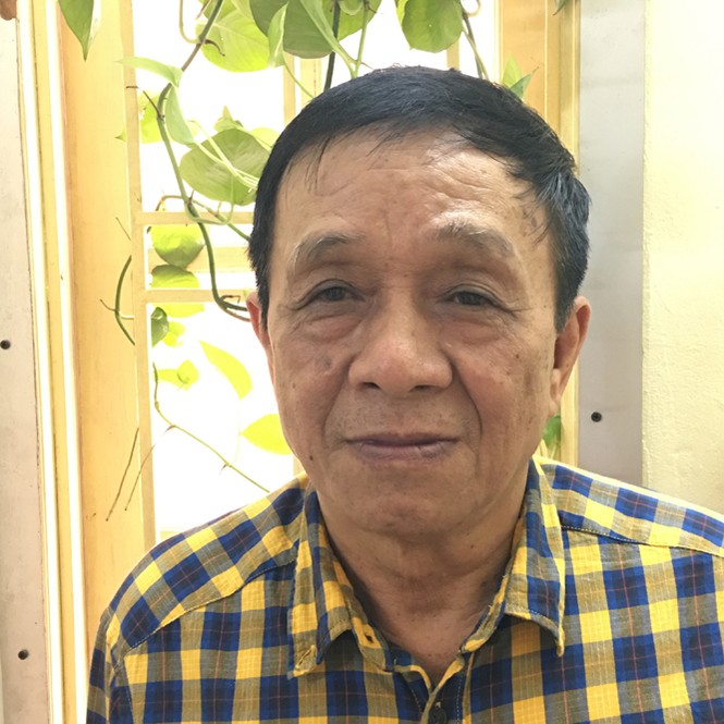 Giải thưởng sân khấu “vừa đá bóng vừa thổi còi” - ảnh 1