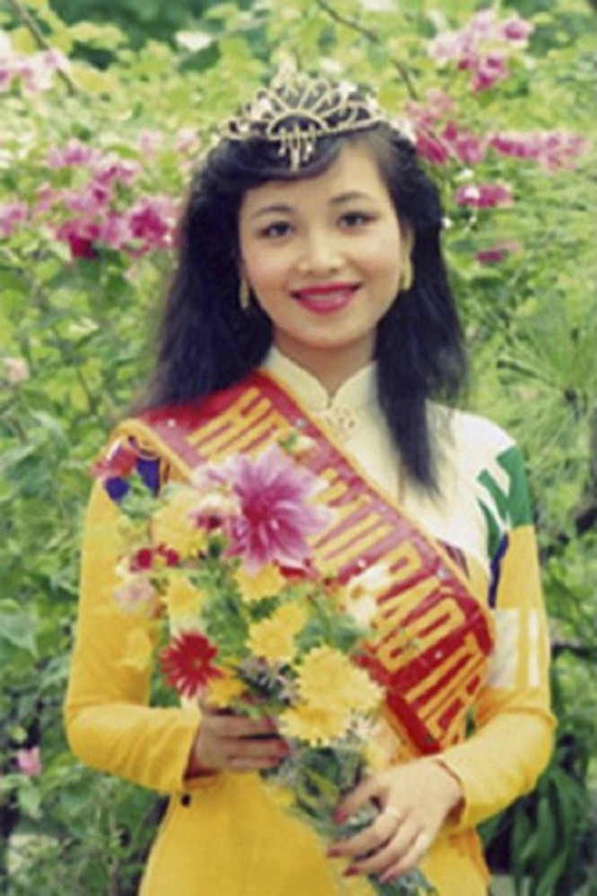 hoa hậu - ảnh 1