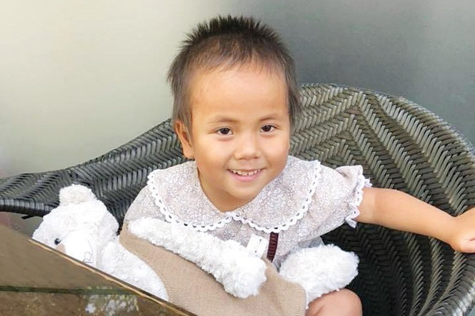 Mẹ Phương và em bé người rừng - ảnh 1