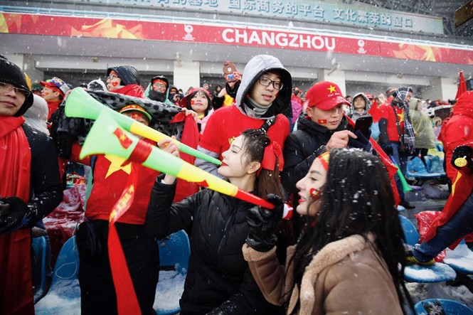 Hành trình 'tiếp lửa' cho U23 Việt Nam từ quê nhà tới sân cỏ - ảnh 1