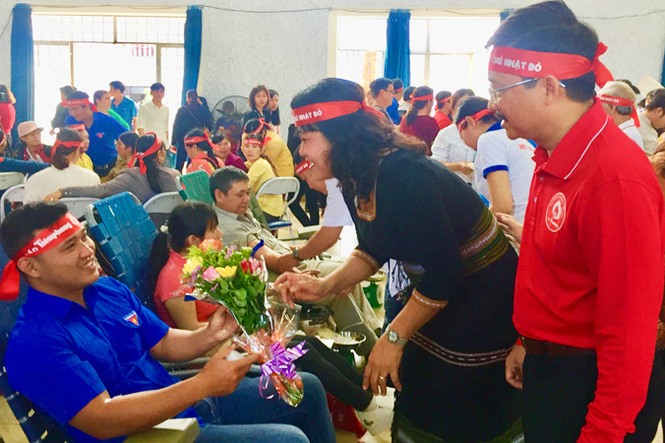 Khi đồng bào Tây Nguyên yêu nghĩa cử hiến máu - ảnh 2
