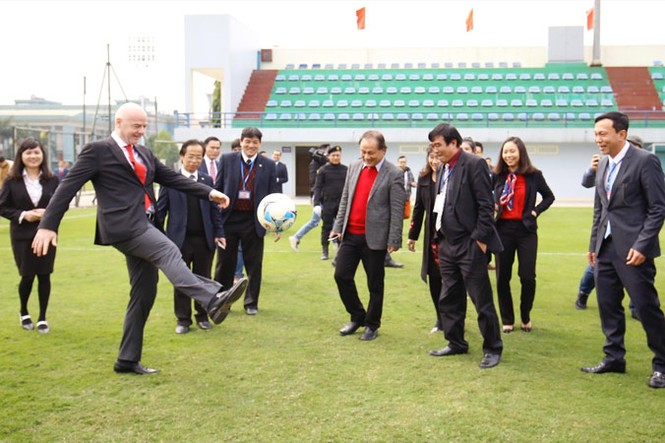 Việt Nam sẽ phối hợp cùng FIFA xây dựng nền bóng đá sạch - ảnh 1
