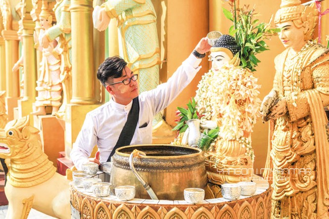 Thầy giáo Việt chu du thiên hạ - ảnh 2