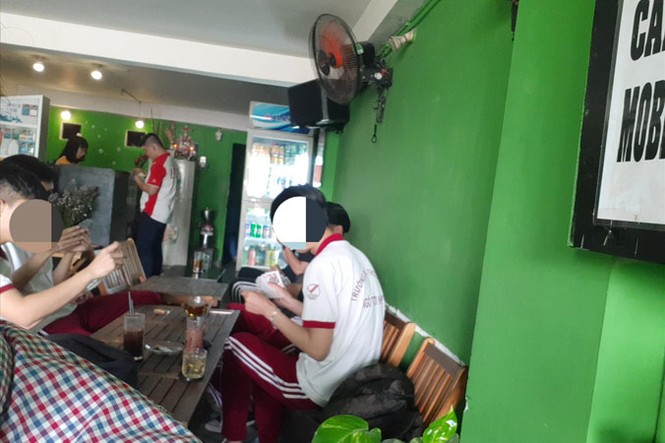 Bức bí với mùa hè: Thế giới ảo bủa vây - ảnh 1