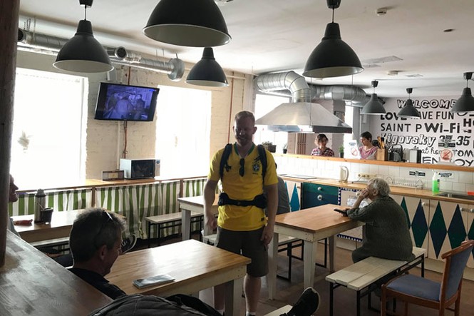 Ký sự World Cup 2018: Ở 'dorm', đi tàu chơi World Cup - ảnh 1