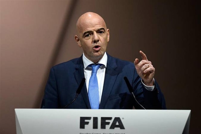 Maradona xin lỗi FIFA vì chỉ trích trọng tài là 'kẻ cướp' - ảnh 3