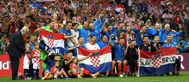 Chung kết World Cup: Màu áo caro và bàn cờ chiến thắng - ảnh 1