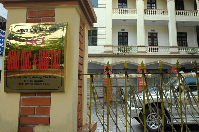 Nhiều con em lãnh đạo ở Hà Giang được nâng điểm thi - ảnh 2