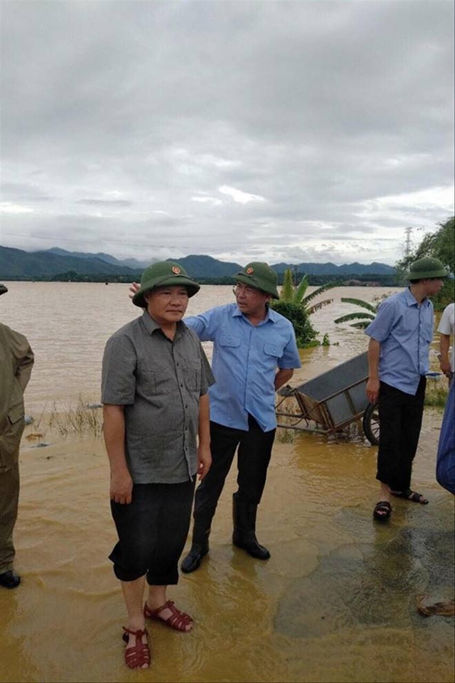 Mưa lũ hoành hành: 14 người chết, 1.500 hồ đầy nước - ảnh 1