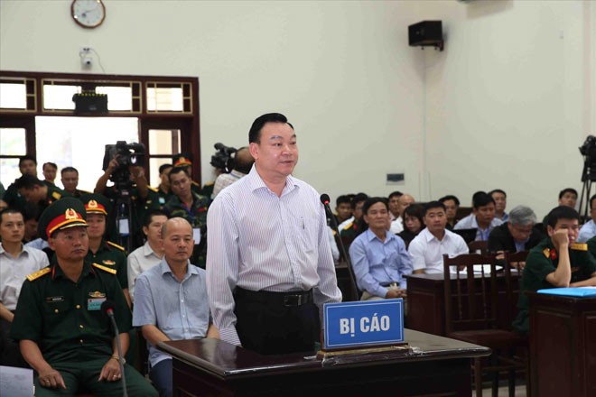 'Út trọc' Đinh Ngọc Hệ: Công ty gia đình 'dán mác' quân đội - ảnh 1