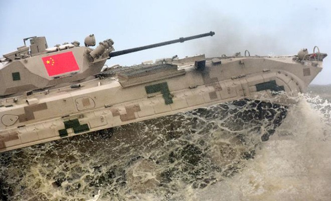Trung Quốc: Mở hội thao, chào hàng vũ khí - ảnh 1