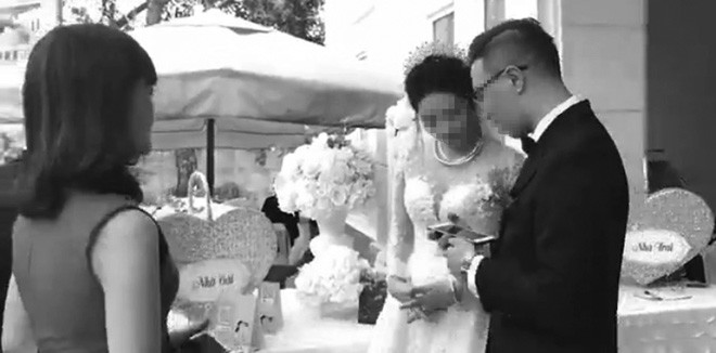 Mừng cưới: Quẹt thẻ và xuống sổ - ảnh 1