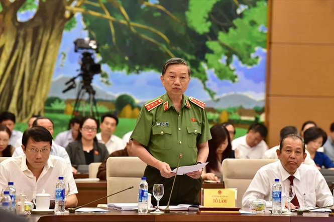 Tướng công an bảo kê đánh bạc: Bài học xương máu - ảnh 2