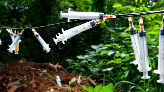 Cái chết trắng ám ảnh buôn làng - ảnh 3