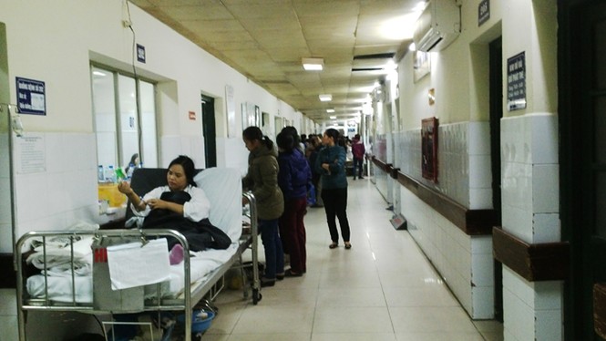 Nỗi buồn những bệnh viện “5 sao” - ảnh 1