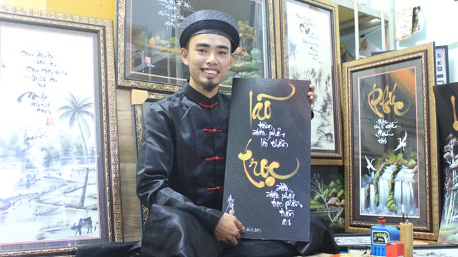 Ông đồ trẻ mang danh “Lão Trọc” - ảnh 1