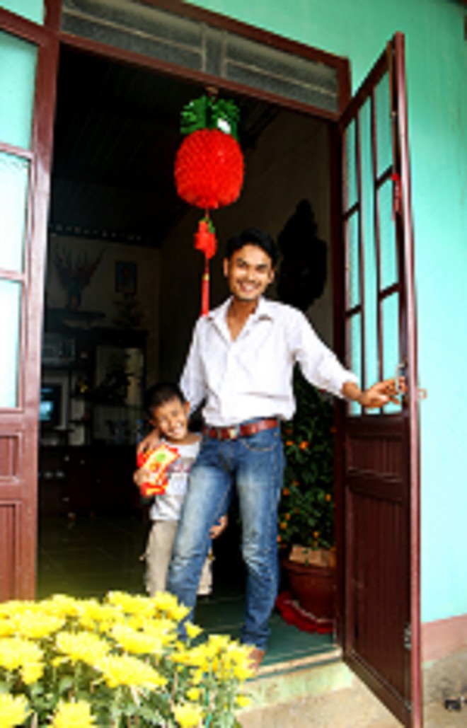 Bi hài xông đất đầu năm - ảnh 1