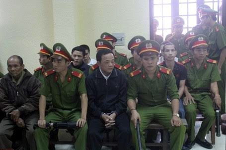 'Cậu Thủy' đối diện án chung thân - ảnh 1