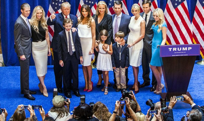 Chạy đua vào Nhà Trắng: Donald Trump đại diện đảng Cộng hòa - ảnh 1