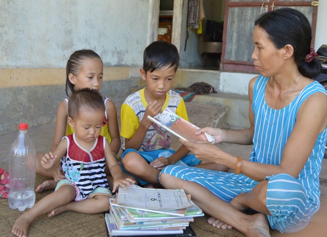 Chơi vơi khai trường - ảnh 2