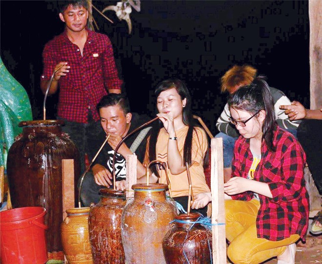 Già lụ khụ vẫn chưa được công nhận trưởng thành - ảnh 1