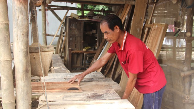 Điện về, đồng bào Khmer vui như hội - ảnh 1